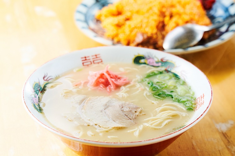 ラーメン＆チキンライス。福岡県大木町の新名物に認定します！「久留米軒」～ふるさとWish 大木町 年間300杯！ 豚骨戦士　福岡のラーメンを斬る！VOL.7～