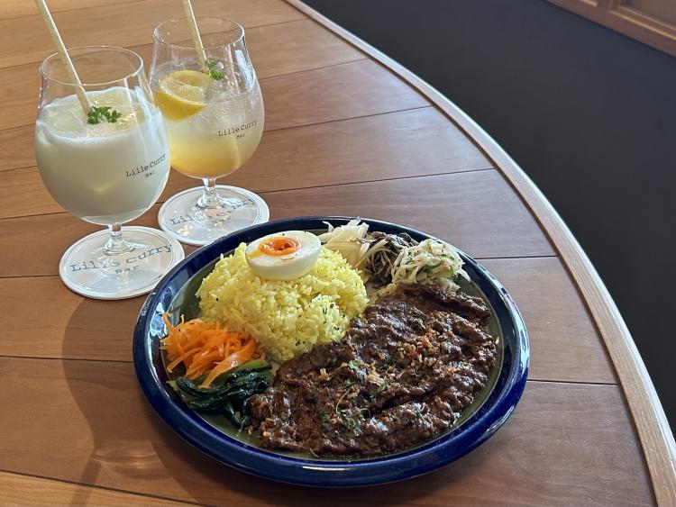 【まち歩き】『Lille Curry Bar』立って食べるスパイスカレーにハマる！