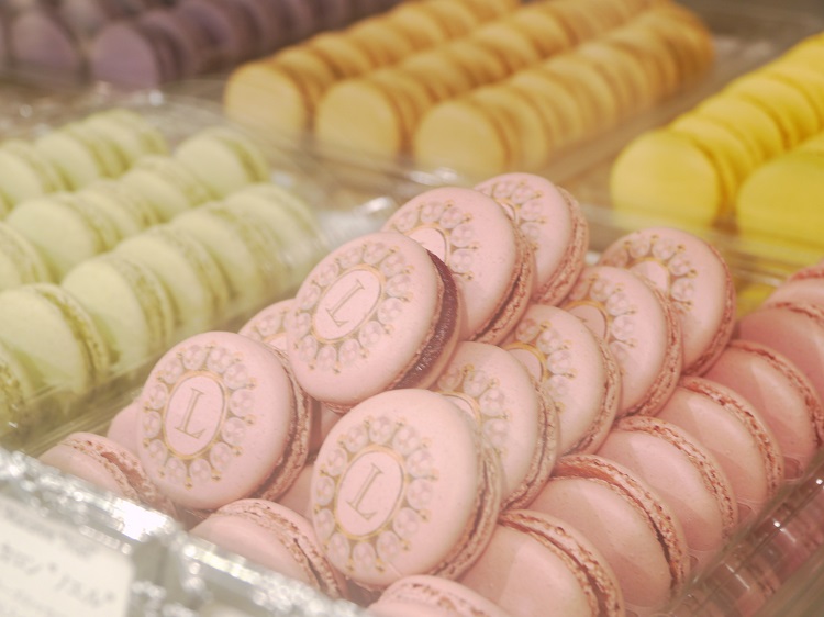 【ニューオープン】あのマカロンが博多に帰ってきた！『LADURÉE POPUP SHOP』博多駅に期間限定オープン