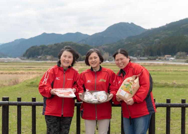 赤のすべてがココに！育てる人、つくる人、届ける人！「赤村特産物センター」で出会う“ごちそう”。（福岡・赤村）【まち歩き】